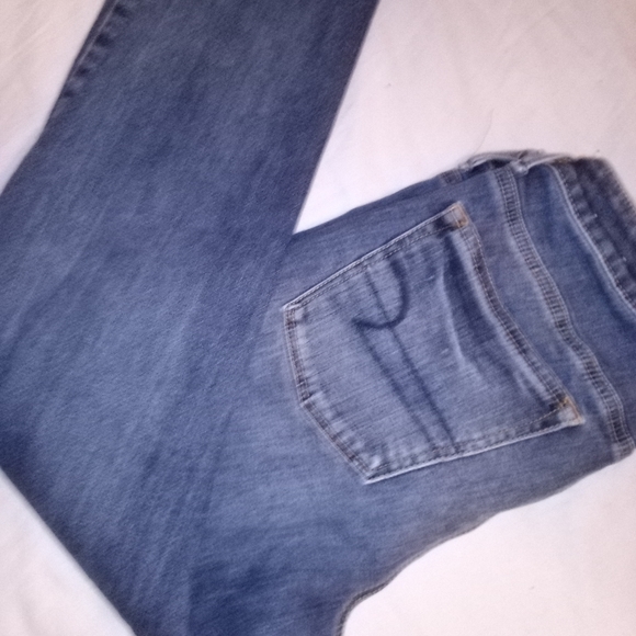Womens Jeans - Picture 2 of 3
